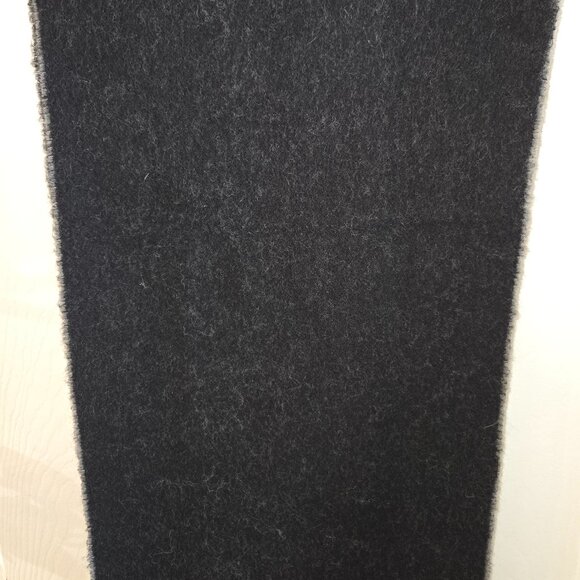 Moschino Teddy Bear-Embroidered Wool Scarf - Black (Unisex) - Picture 3 of 6